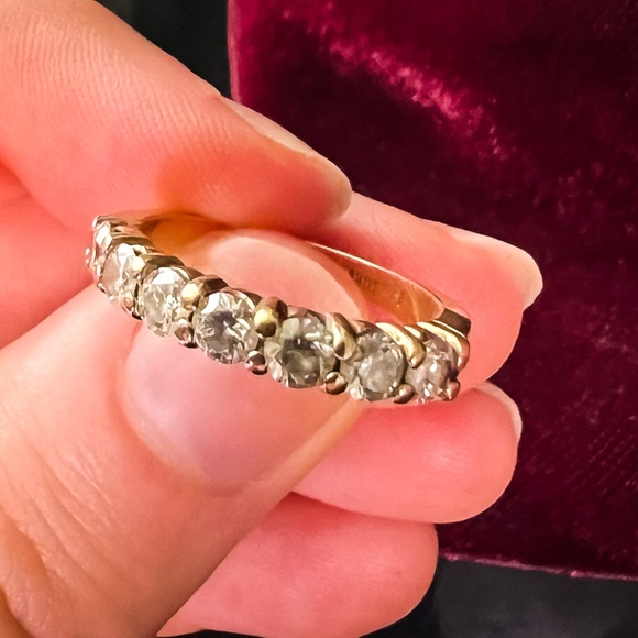 Seven DIAMOND RING Band in 14k Yellow Gold // size 6 - Picture 5 of 10